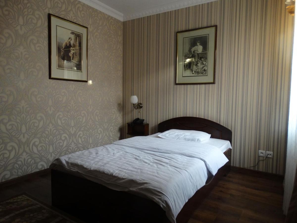 טשקנט Hotel Papillon מראה חיצוני תמונה